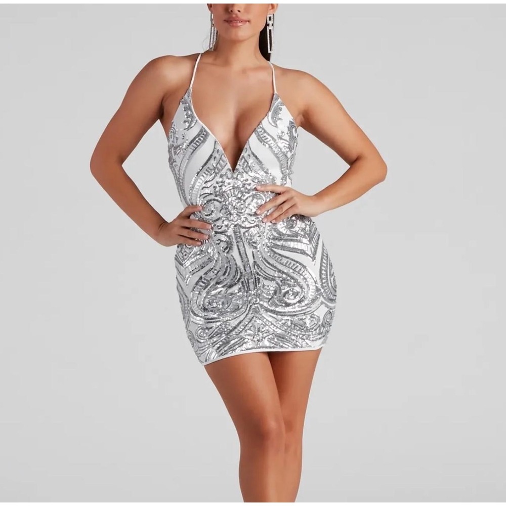 Windsor White Silver Sequin Scroll Bodycon‎ Mini Dress Lace Up Back Size XS
